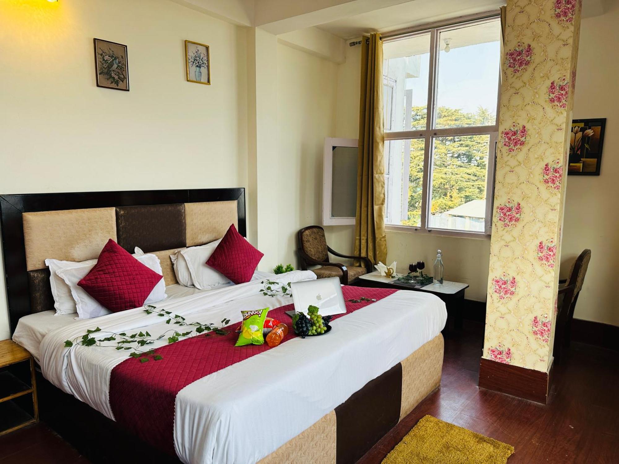 Hotel Mini Switzerland In Dalhousie Exterior photo