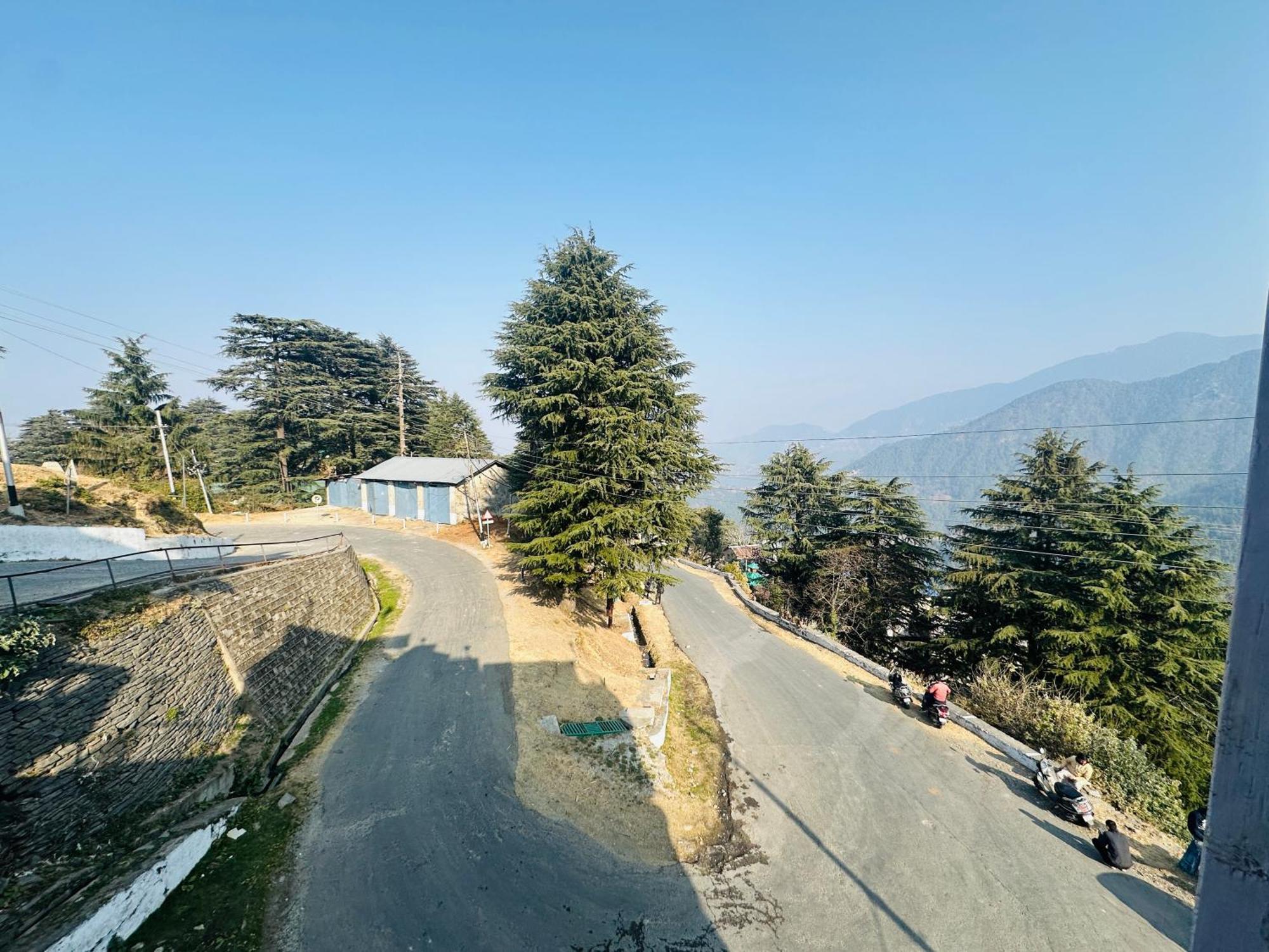 Hotel Mini Switzerland In Dalhousie Exterior photo